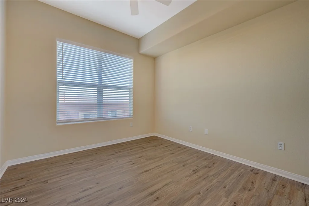50 Serene, Las Vegas, NV 89123