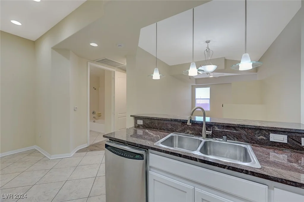 50 Serene, Las Vegas, NV 89123