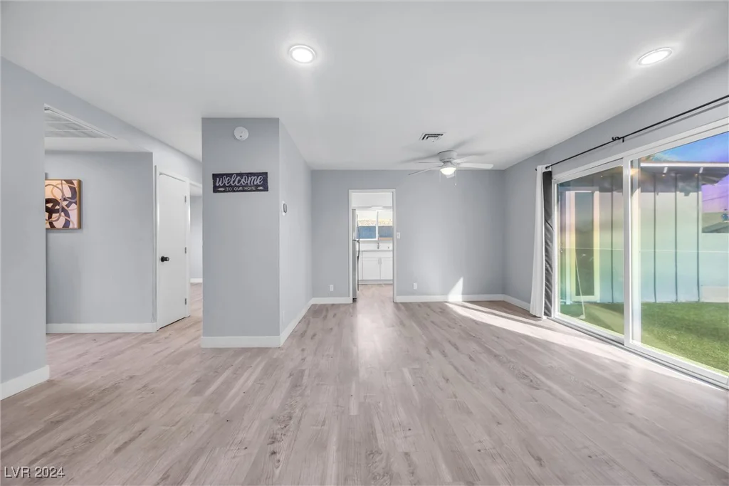 2106 Spencer, Las Vegas, NV 89104