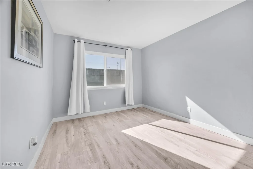 2106 Spencer, Las Vegas, NV 89104