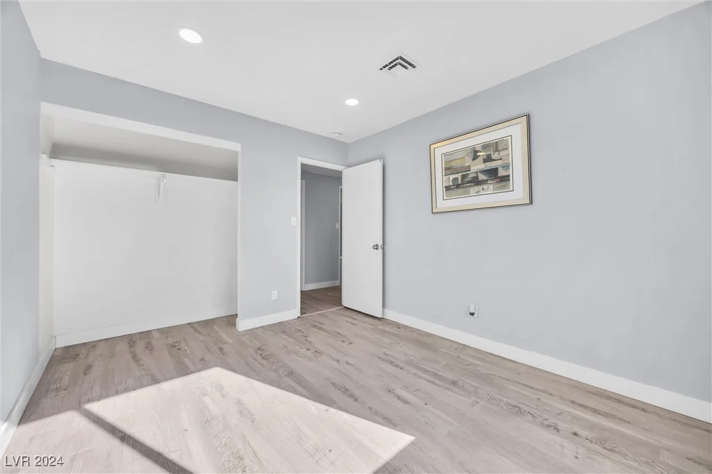 2106 Spencer, Las Vegas, NV 89104