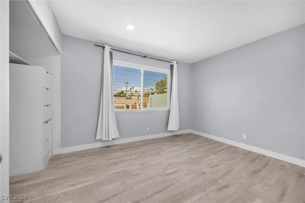 2106 Spencer, Las Vegas, NV 89104