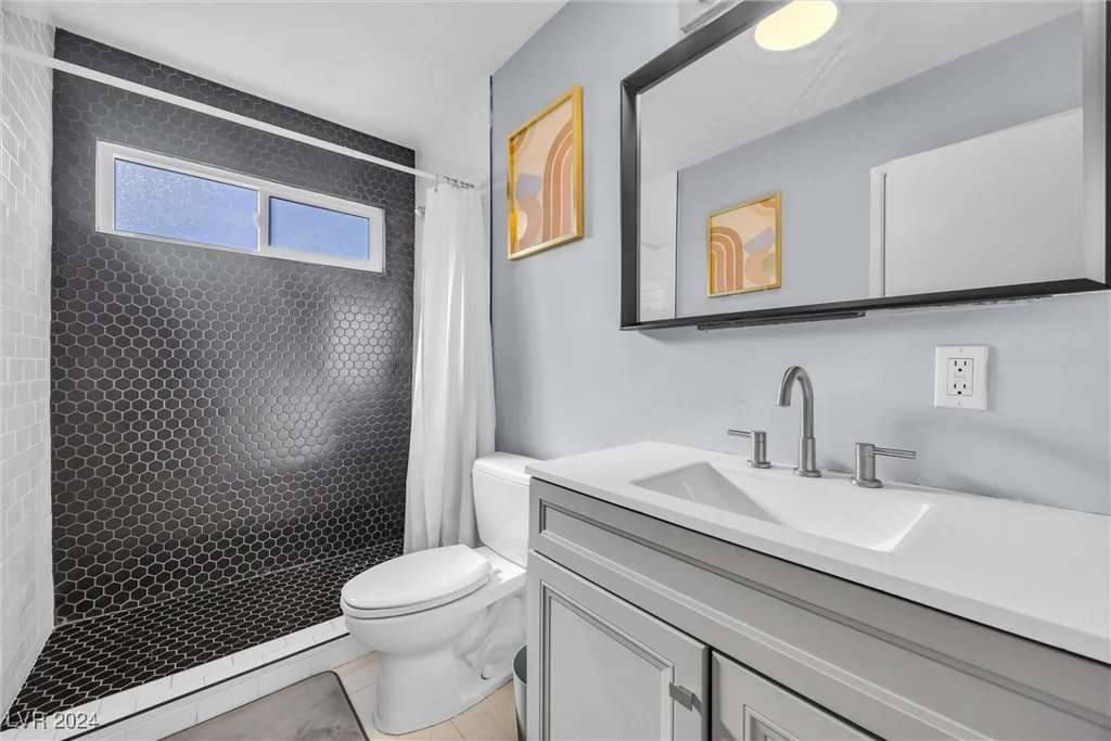 2106 Spencer, Las Vegas, NV 89104