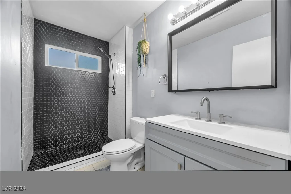 2106 Spencer, Las Vegas, NV 89104