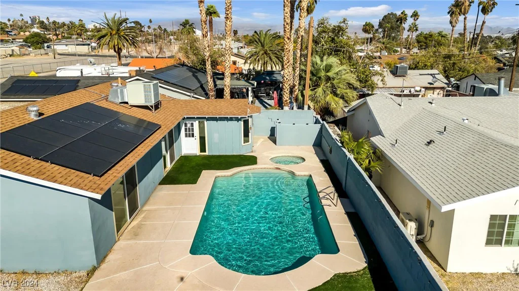 2106 Spencer, Las Vegas, NV 89104