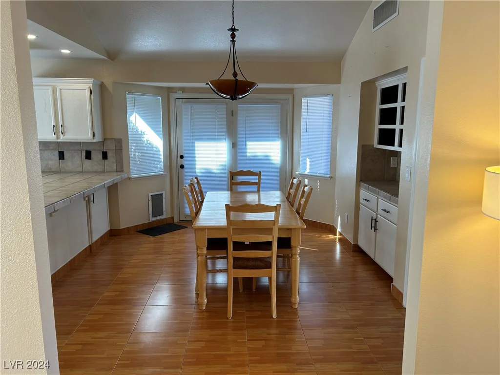 2600 Gray Fox, Henderson, NV 89074