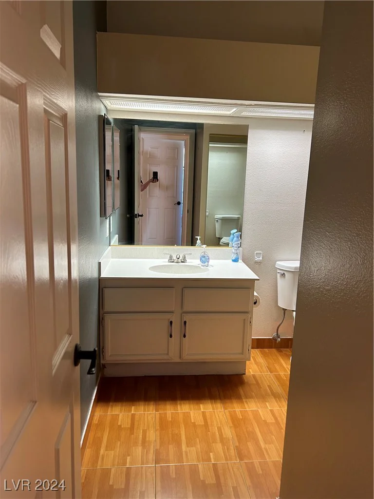 2600 Gray Fox, Henderson, NV 89074