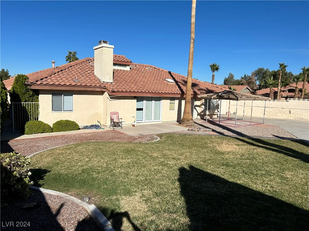 2600 Gray Fox, Henderson, NV 89074