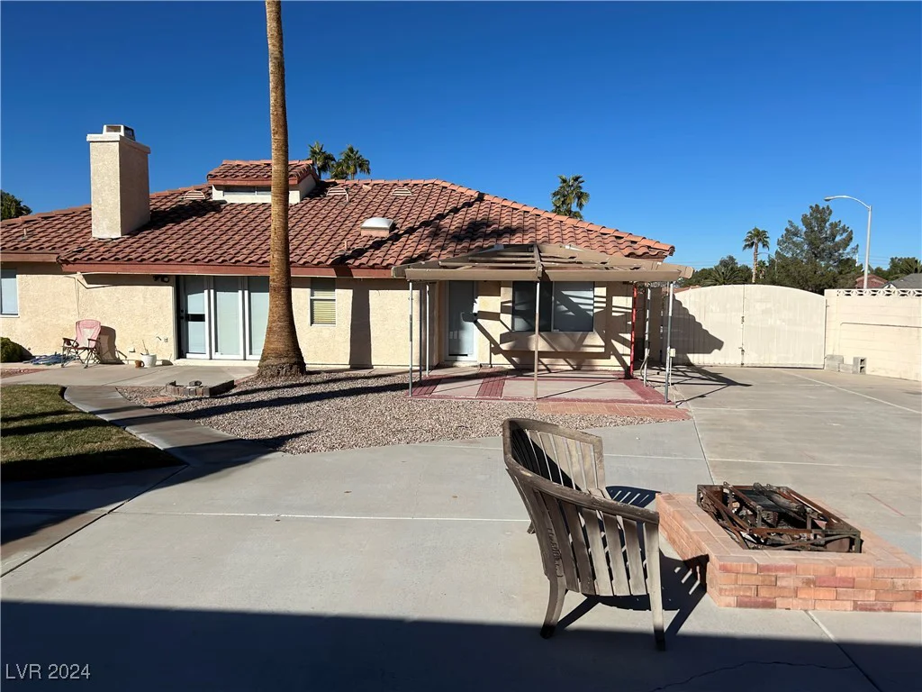 2600 Gray Fox, Henderson, NV 89074