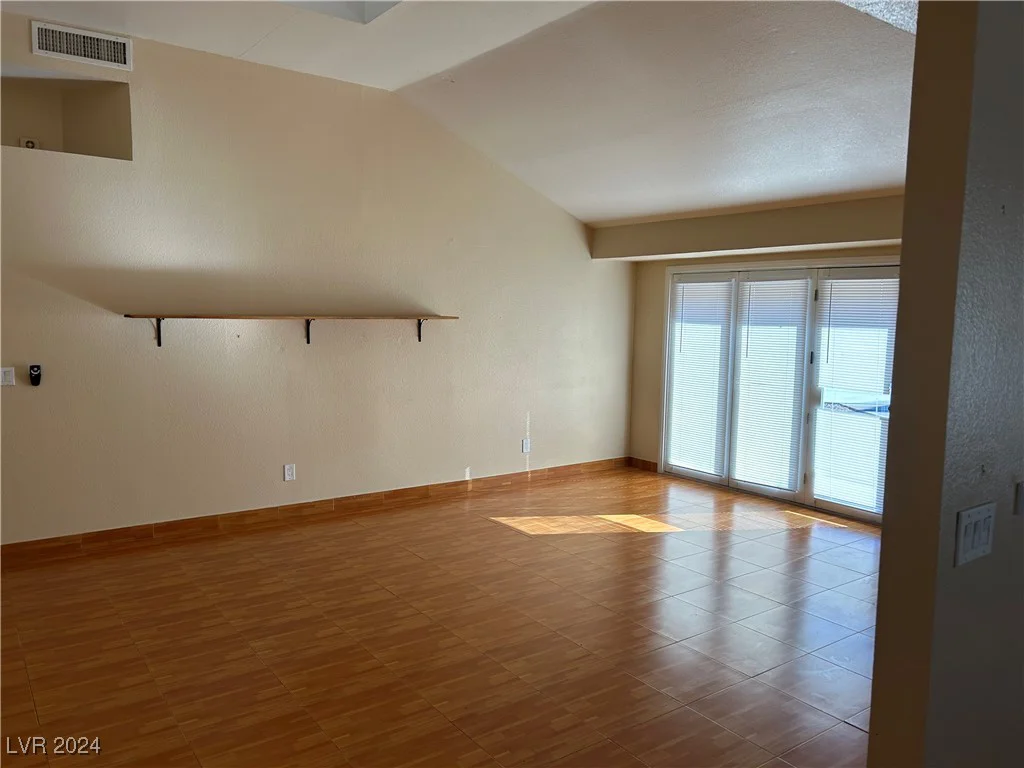 2600 Gray Fox, Henderson, NV 89074