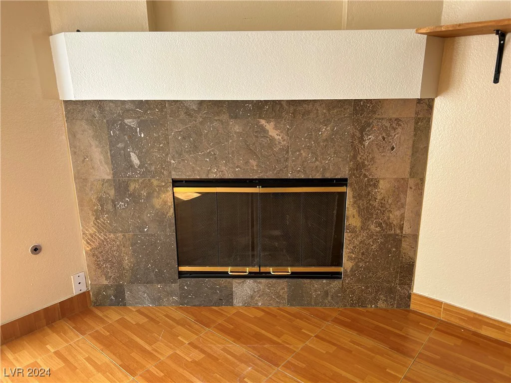 2600 Gray Fox, Henderson, NV 89074