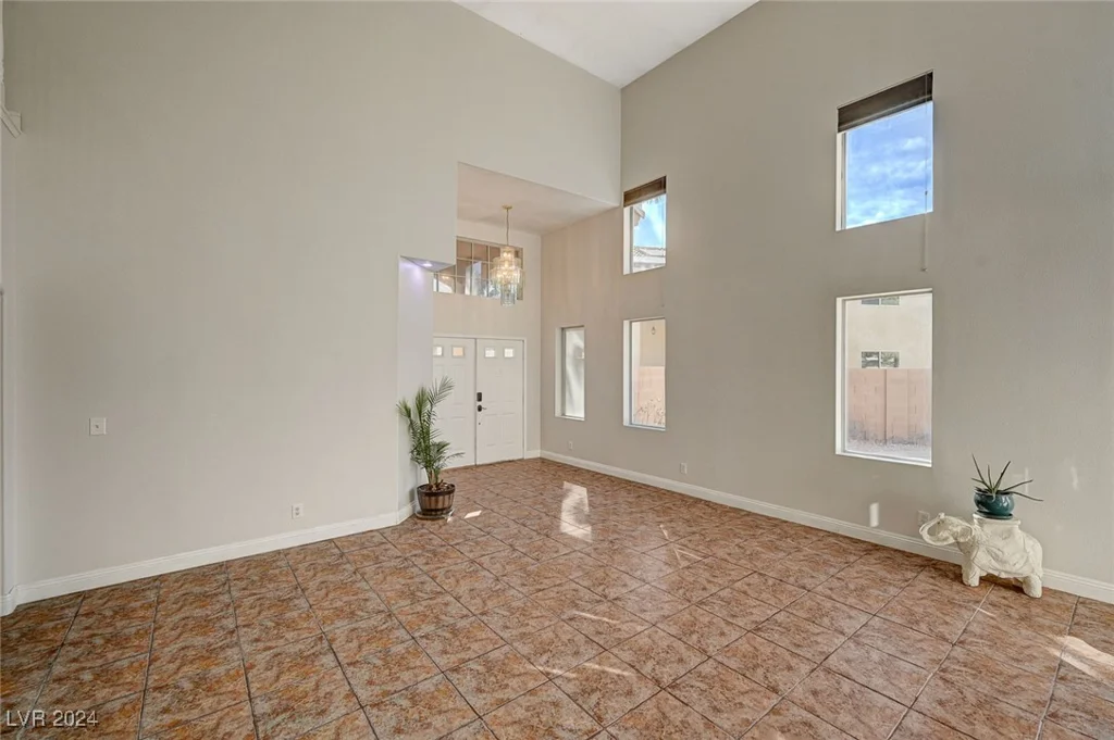 9481 Chateau St Jean, Las Vegas, NV 89123