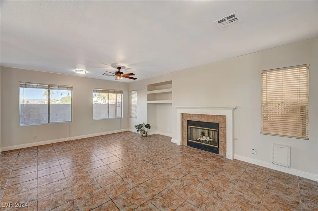 9481 Chateau St Jean, Las Vegas, NV 89123