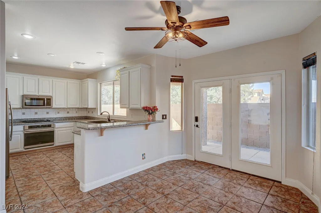 9481 Chateau St Jean, Las Vegas, NV 89123