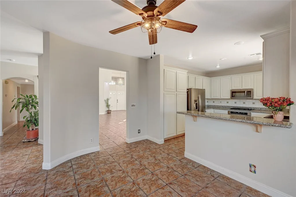 9481 Chateau St Jean, Las Vegas, NV 89123