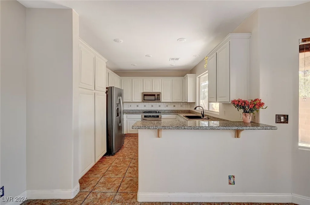 9481 Chateau St Jean, Las Vegas, NV 89123