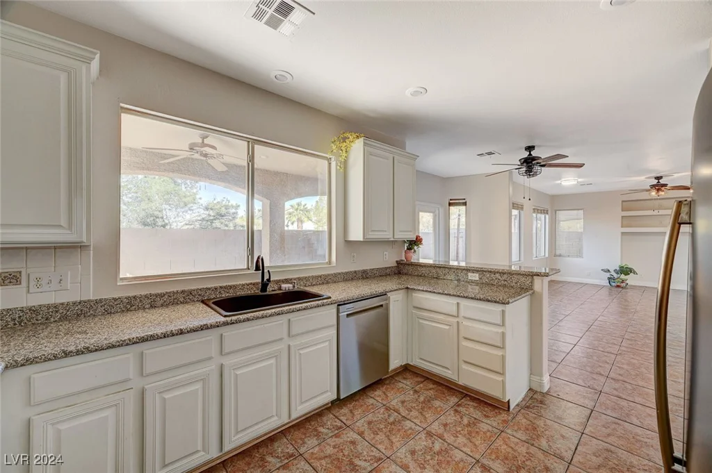 9481 Chateau St Jean, Las Vegas, NV 89123