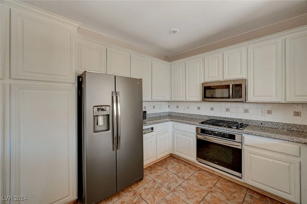 9481 Chateau St Jean, Las Vegas, NV 89123