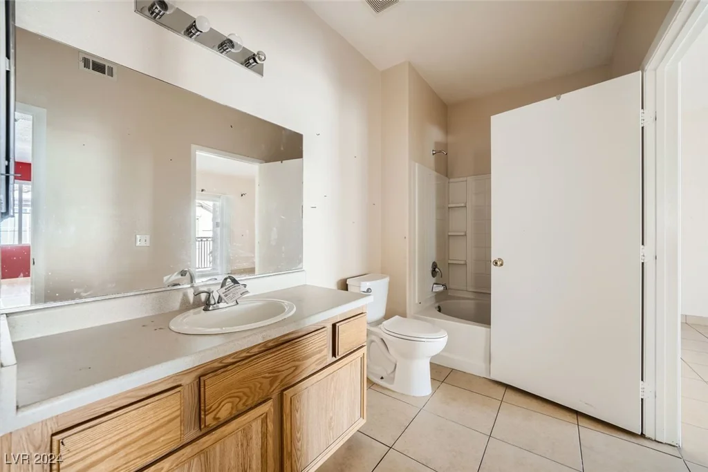 9050 Warm Springs, Las Vegas, NV 89148