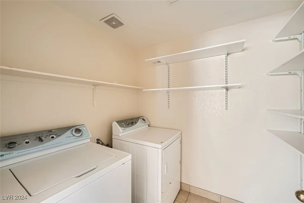 9050 Warm Springs, Las Vegas, NV 89148