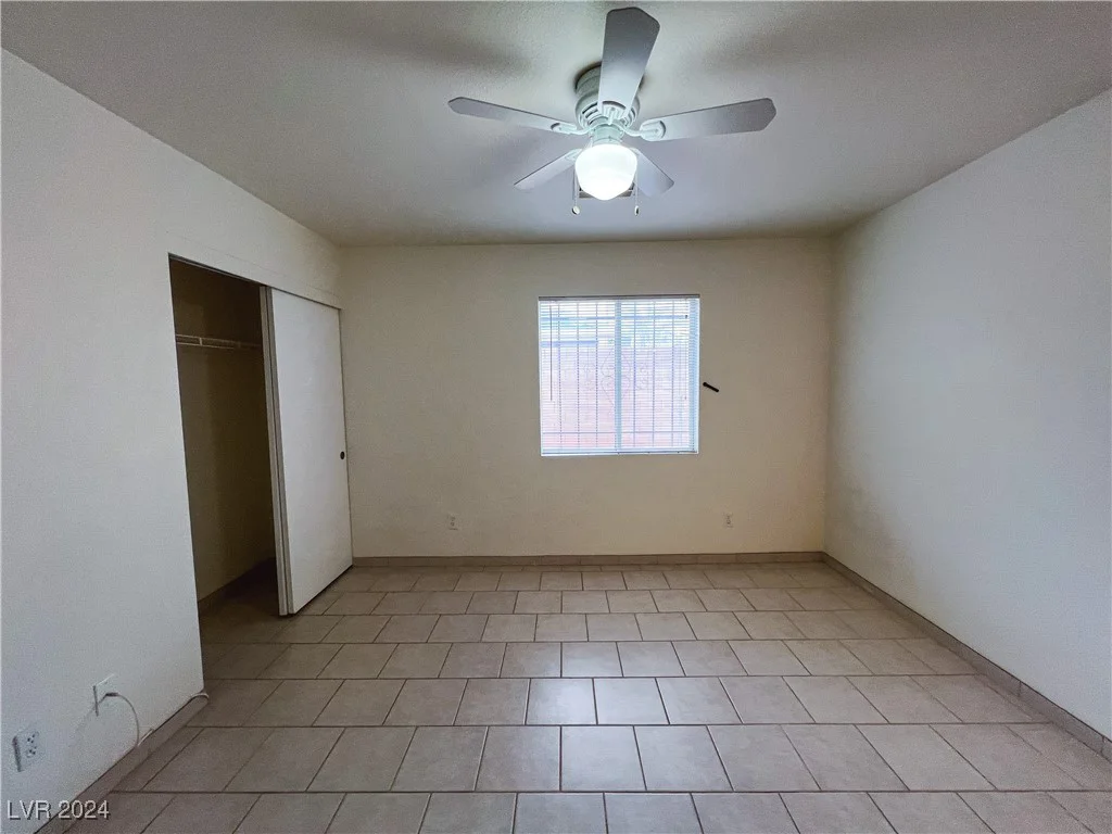 2424 Shady Hill, Las Vegas, NV 89106
