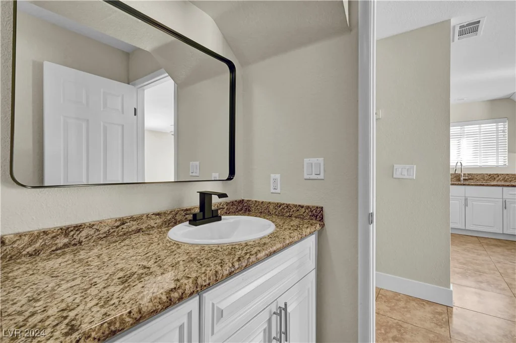 5849 Killala, Las Vegas, NV 89110