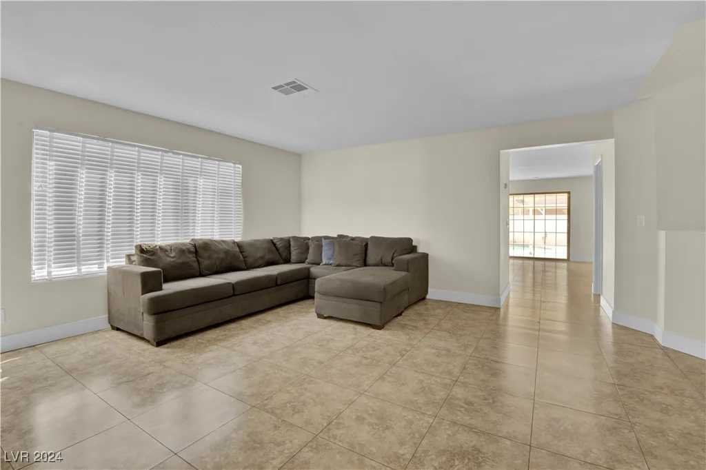 5849 Killala, Las Vegas, NV 89110