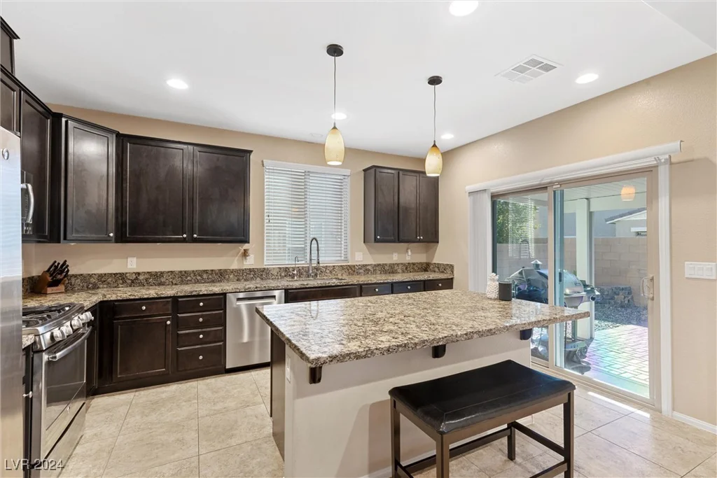 1205 Sandstone View, North Las Vegas, NV 89084