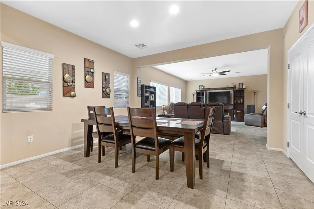 1205 Sandstone View, North Las Vegas, NV 89084