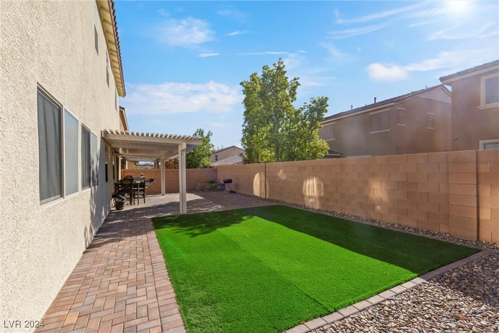 1205 Sandstone View, North Las Vegas, NV 89084