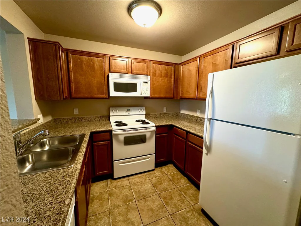 2111 Jetty Rock, Las Vegas, NV 89128