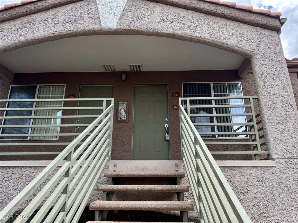 2111 Jetty Rock, Las Vegas, NV 89128