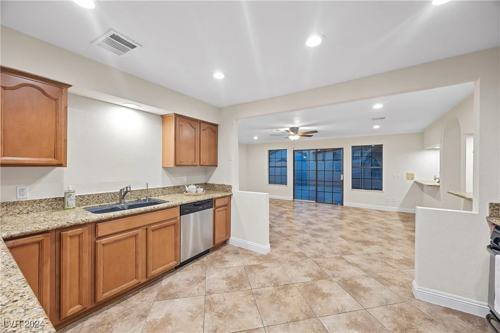 3742 McLeod, Las Vegas, NV 89121