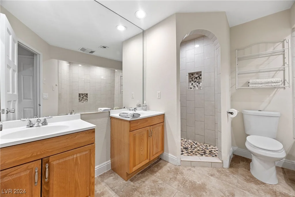 3742 McLeod, Las Vegas, NV 89121