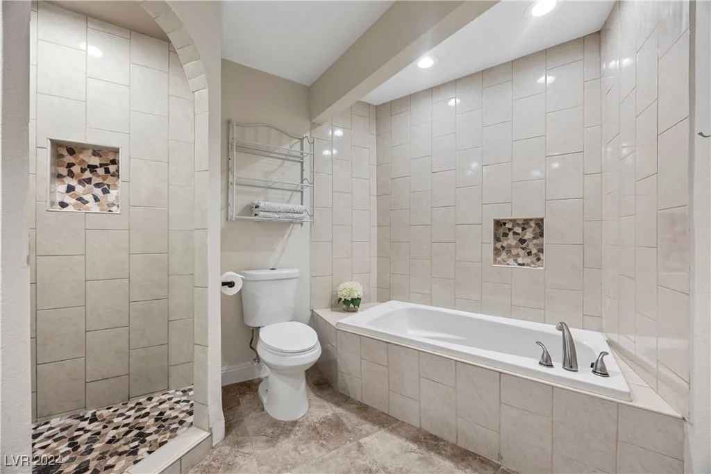 3742 McLeod, Las Vegas, NV 89121