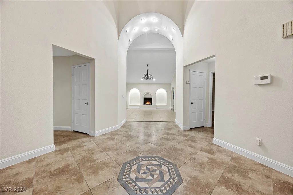 3742 McLeod, Las Vegas, NV 89121