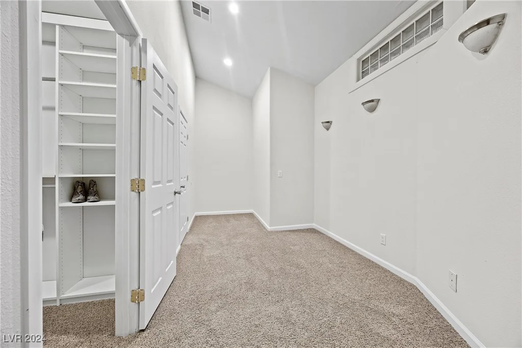 3742 McLeod, Las Vegas, NV 89121