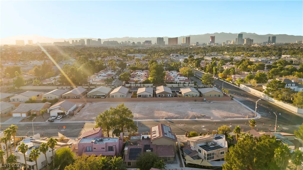 3742 McLeod, Las Vegas, NV 89121