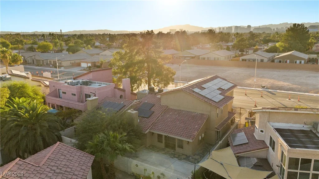 3742 McLeod, Las Vegas, NV 89121