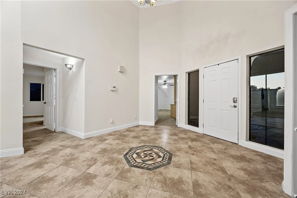 3742 McLeod, Las Vegas, NV 89121