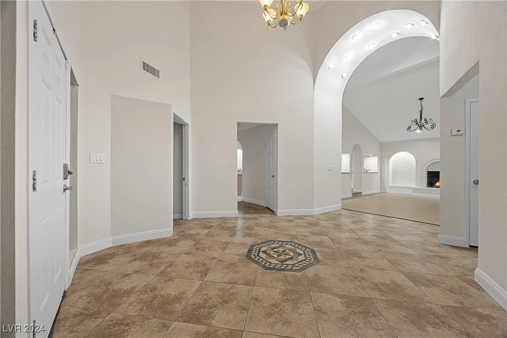 3742 McLeod, Las Vegas, NV 89121