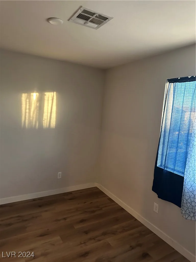 3626 Via Del Robles, Las Vegas, NV 89115
