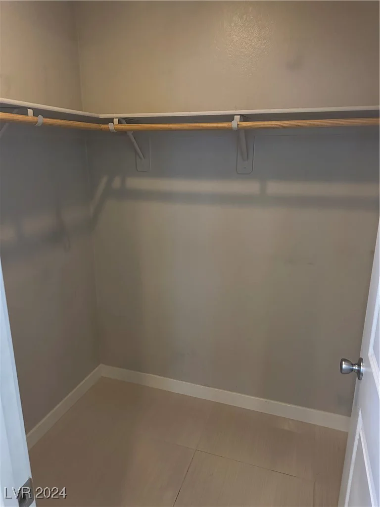 3626 Via Del Robles, Las Vegas, NV 89115