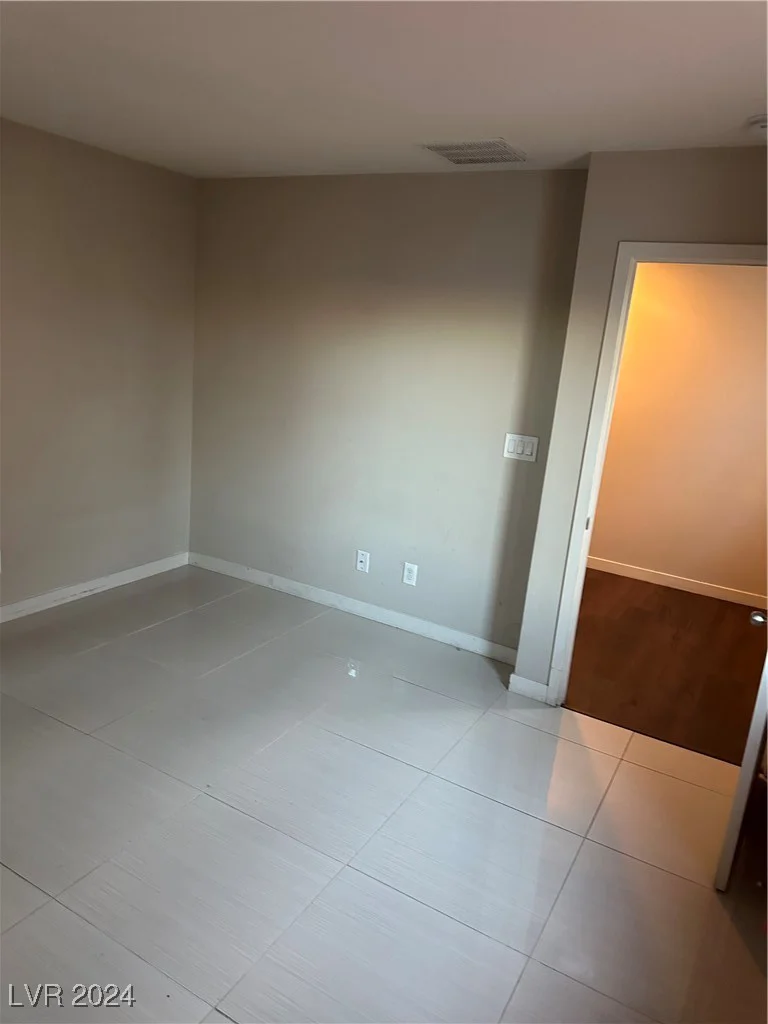 3626 Via Del Robles, Las Vegas, NV 89115
