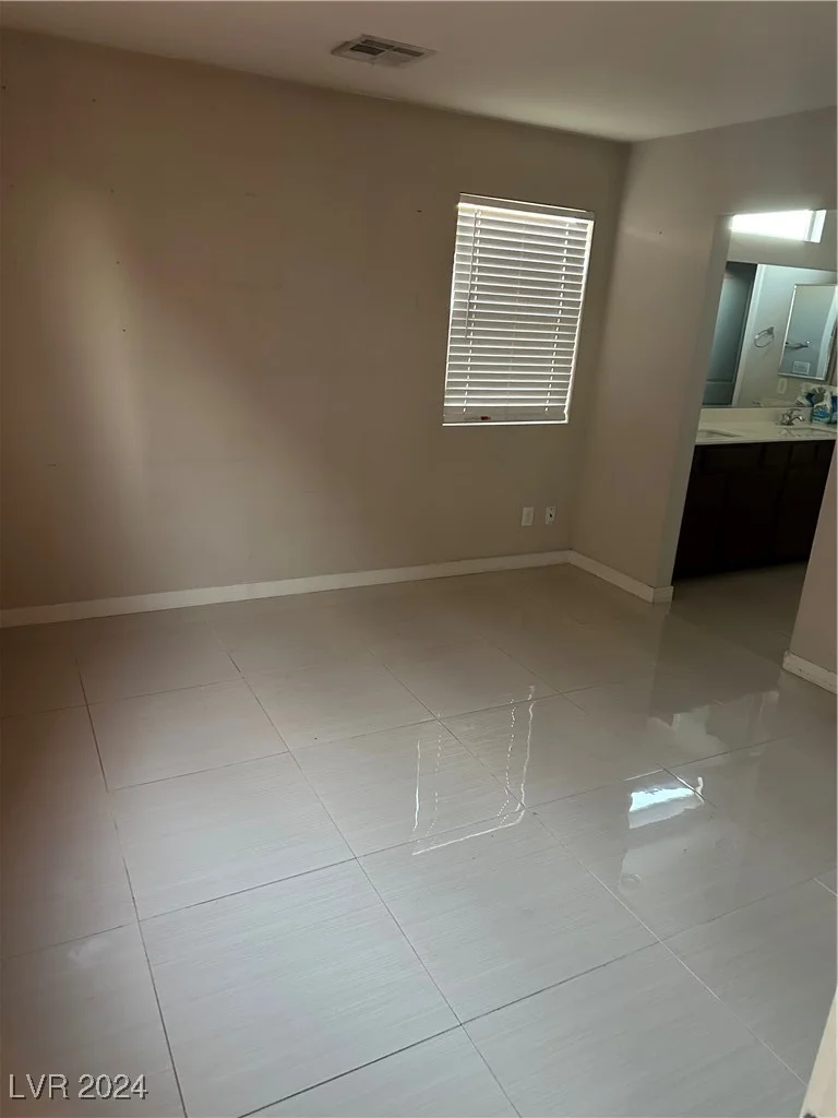3626 Via Del Robles, Las Vegas, NV 89115