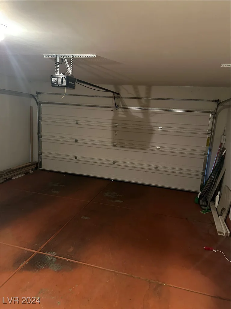 3626 Via Del Robles, Las Vegas, NV 89115