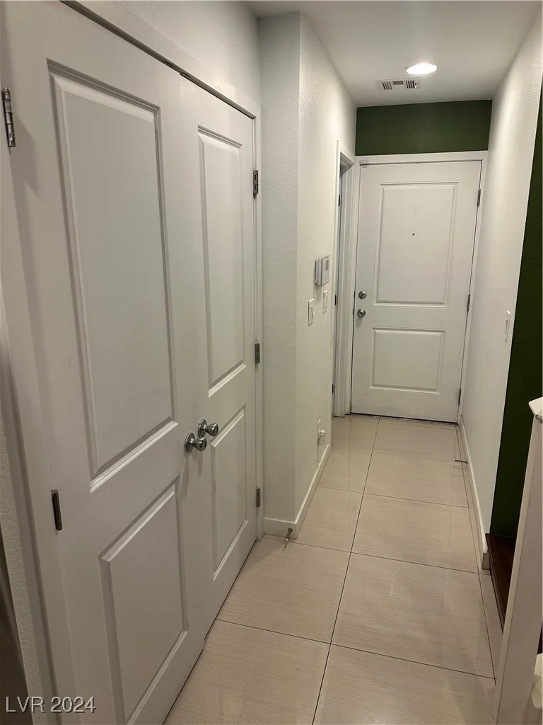 3626 Via Del Robles, Las Vegas, NV 89115