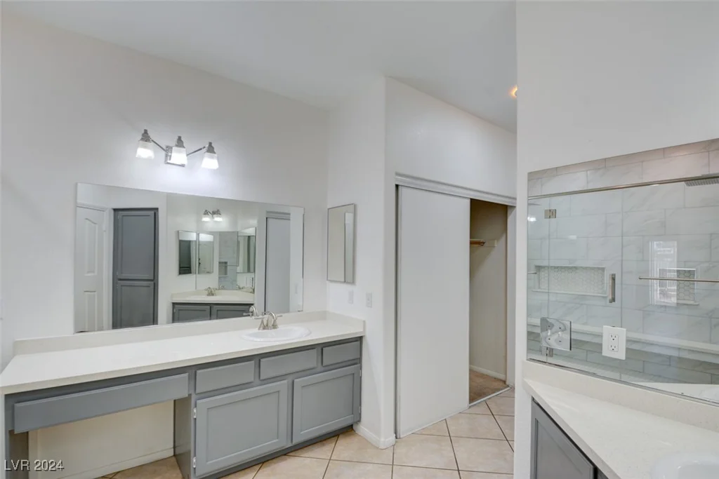 3628 Warmbreeze, Las Vegas, NV 89129