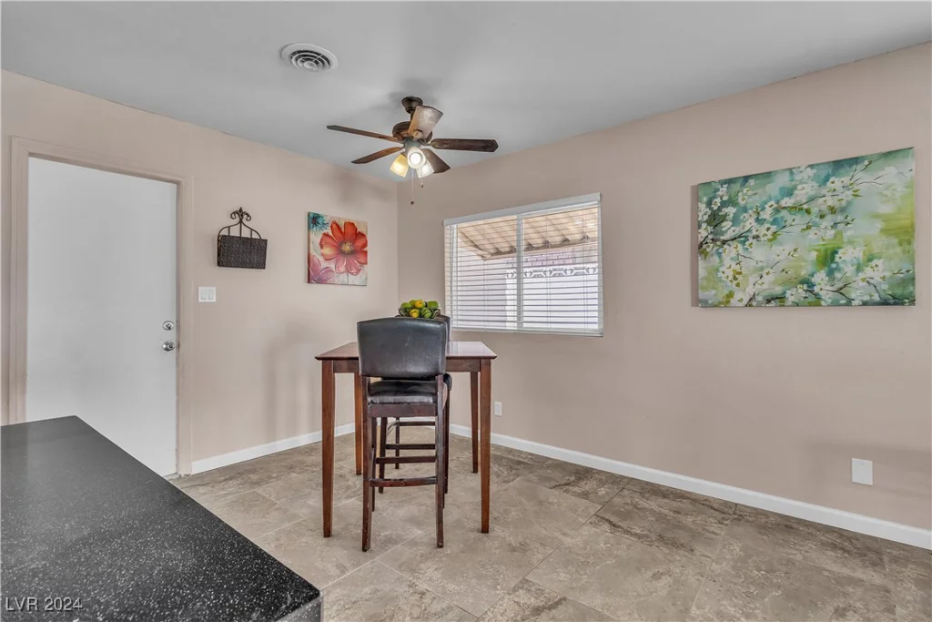 5280 Vicksburg, Las Vegas, NV 89122
