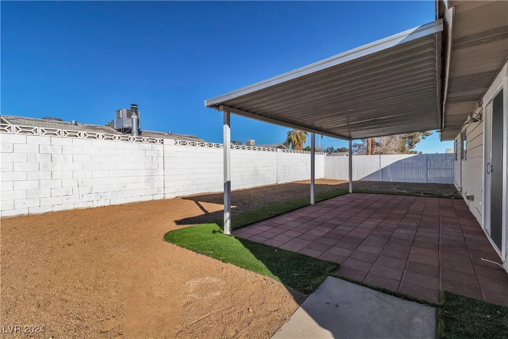 5280 Vicksburg, Las Vegas, NV 89122